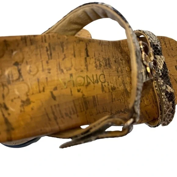 Women’s VIONIC Viviana Jeweled Snakeskin Sandals Shoes - Picture 2 of 5